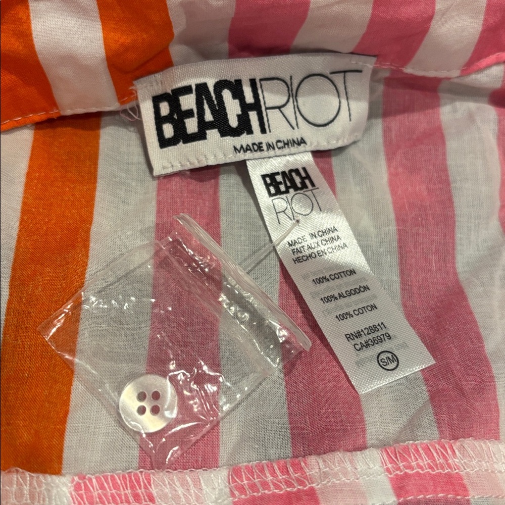 Beach Riot CoverUp - Picture 4 of 6